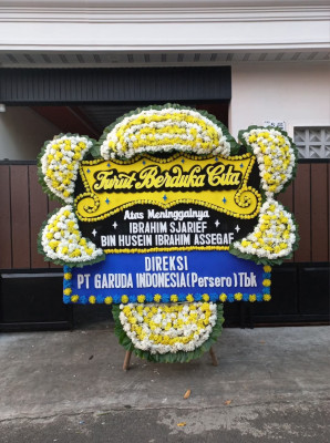 Papan Bunga Duka di Kelumpang Hilir